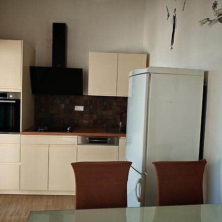 Family Friendly Seaside Apartments Brodarica, Sibenik - 4833 Бродариця Екстер'єр фото