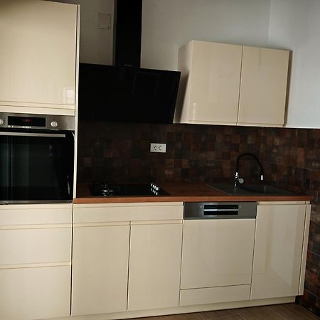 Family Friendly Seaside Apartments Brodarica, Sibenik - 4833 Бродариця Екстер'єр фото