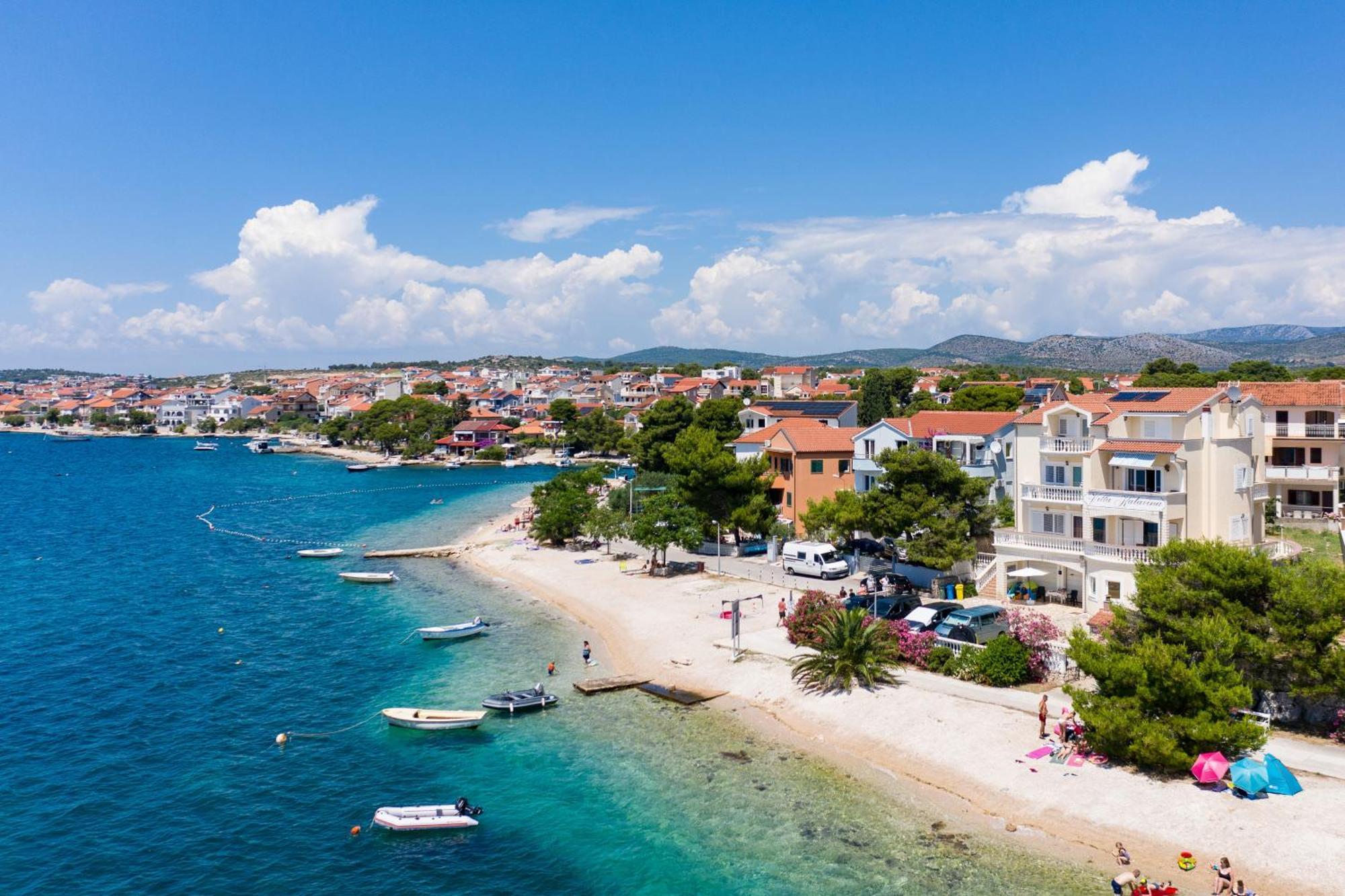 Family Friendly Seaside Apartments Brodarica, Sibenik - 4833 Бродариця Екстер'єр фото