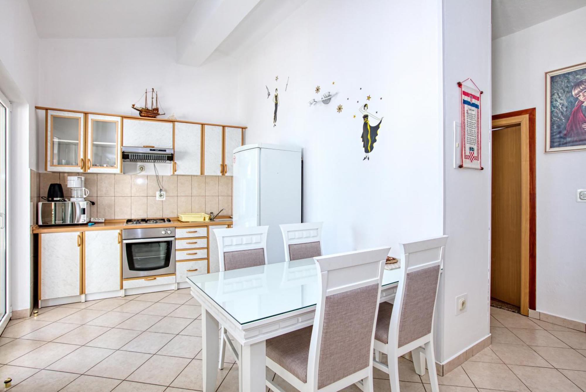 Family Friendly Seaside Apartments Brodarica, Sibenik - 4833 Бродариця Номер фото