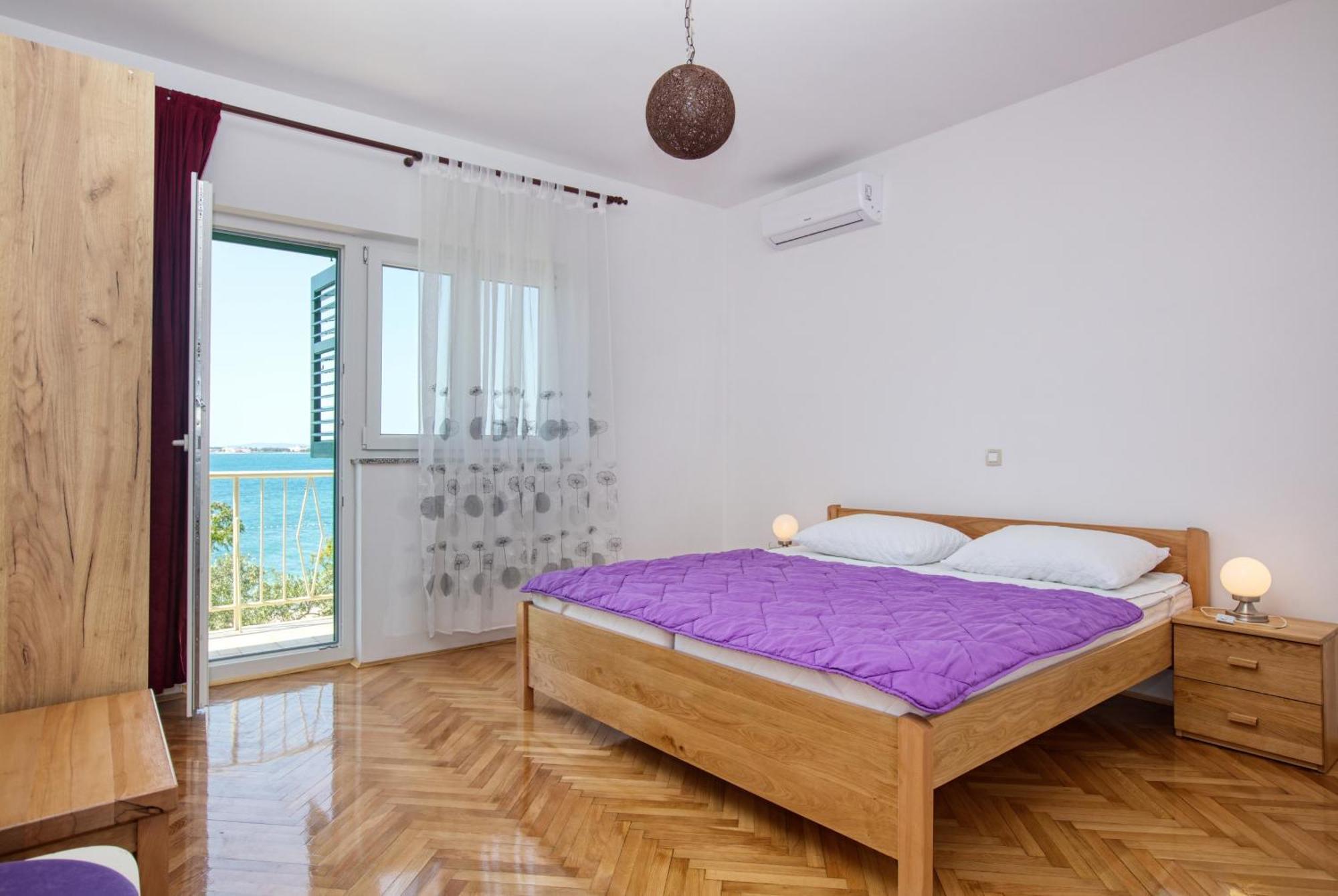 Family Friendly Seaside Apartments Brodarica, Sibenik - 4833 Екстер'єр фото