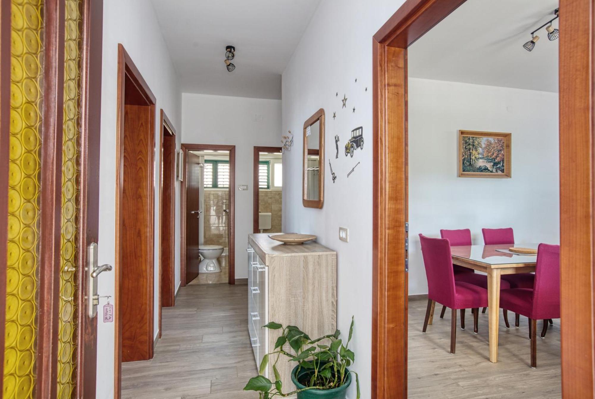 Family Friendly Seaside Apartments Brodarica, Sibenik - 4833 Бродариця Екстер'єр фото