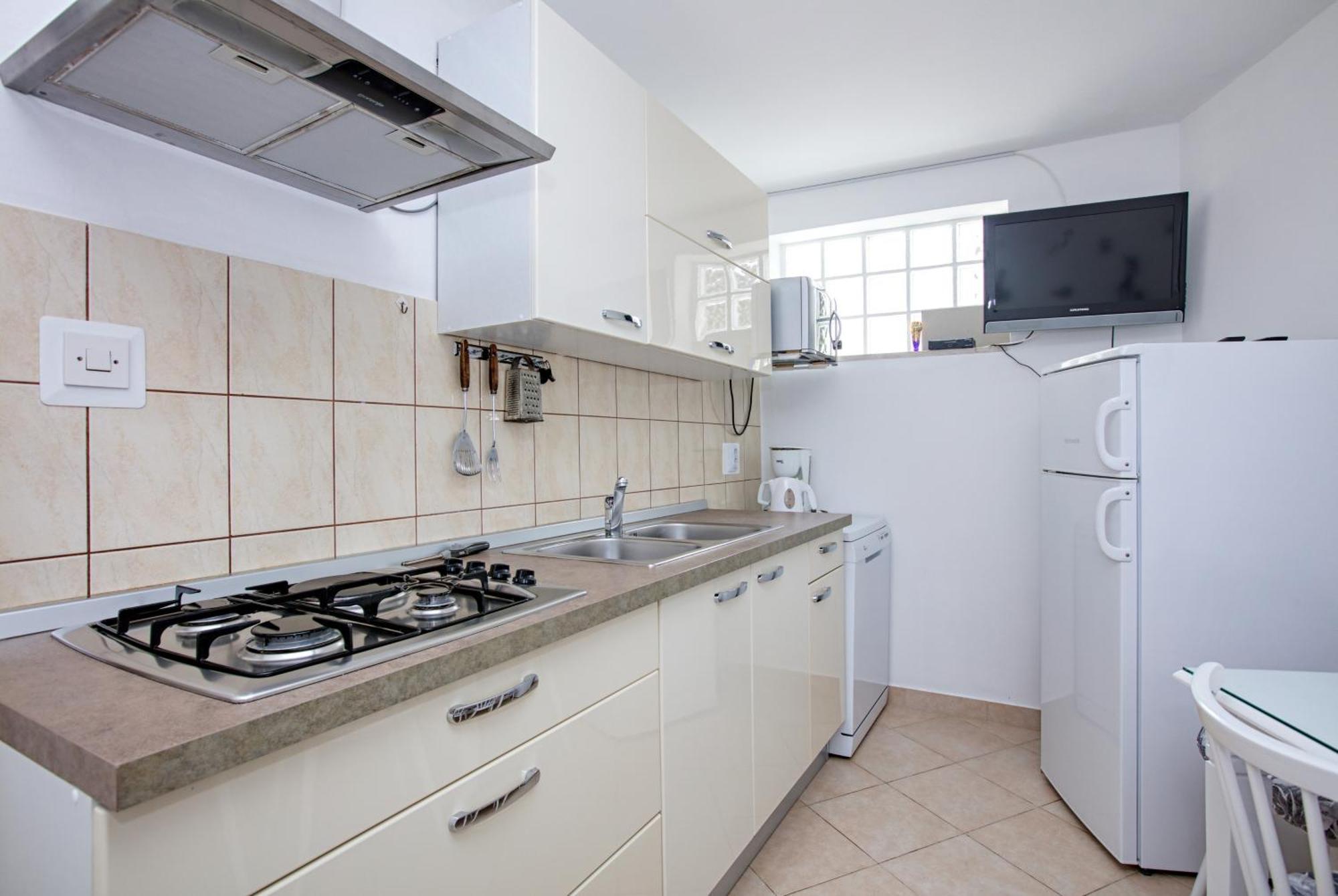 Family Friendly Seaside Apartments Brodarica, Sibenik - 4833 Бродариця Екстер'єр фото