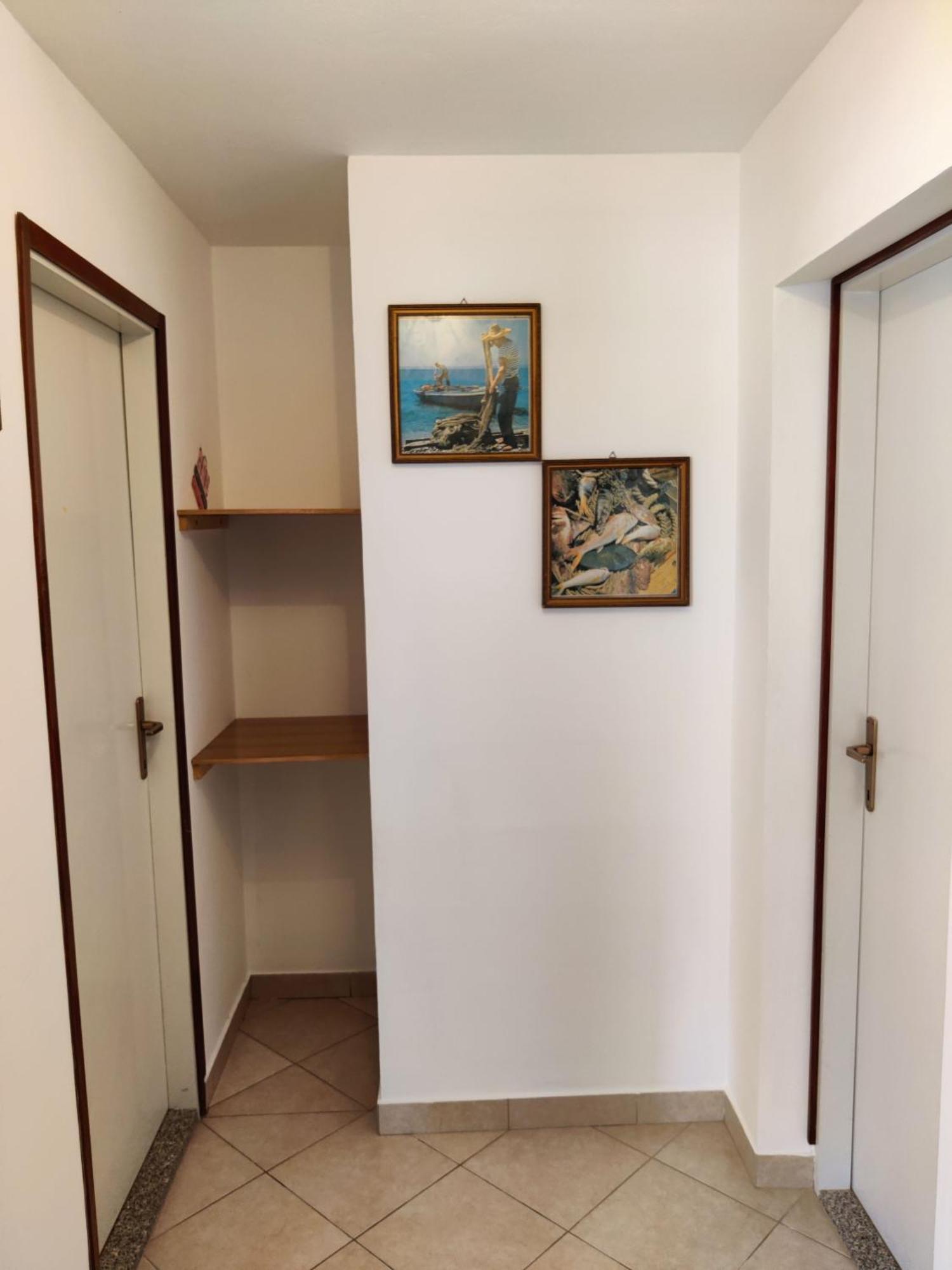 Family Friendly Seaside Apartments Brodarica, Sibenik - 4833 Бродариця Екстер'єр фото